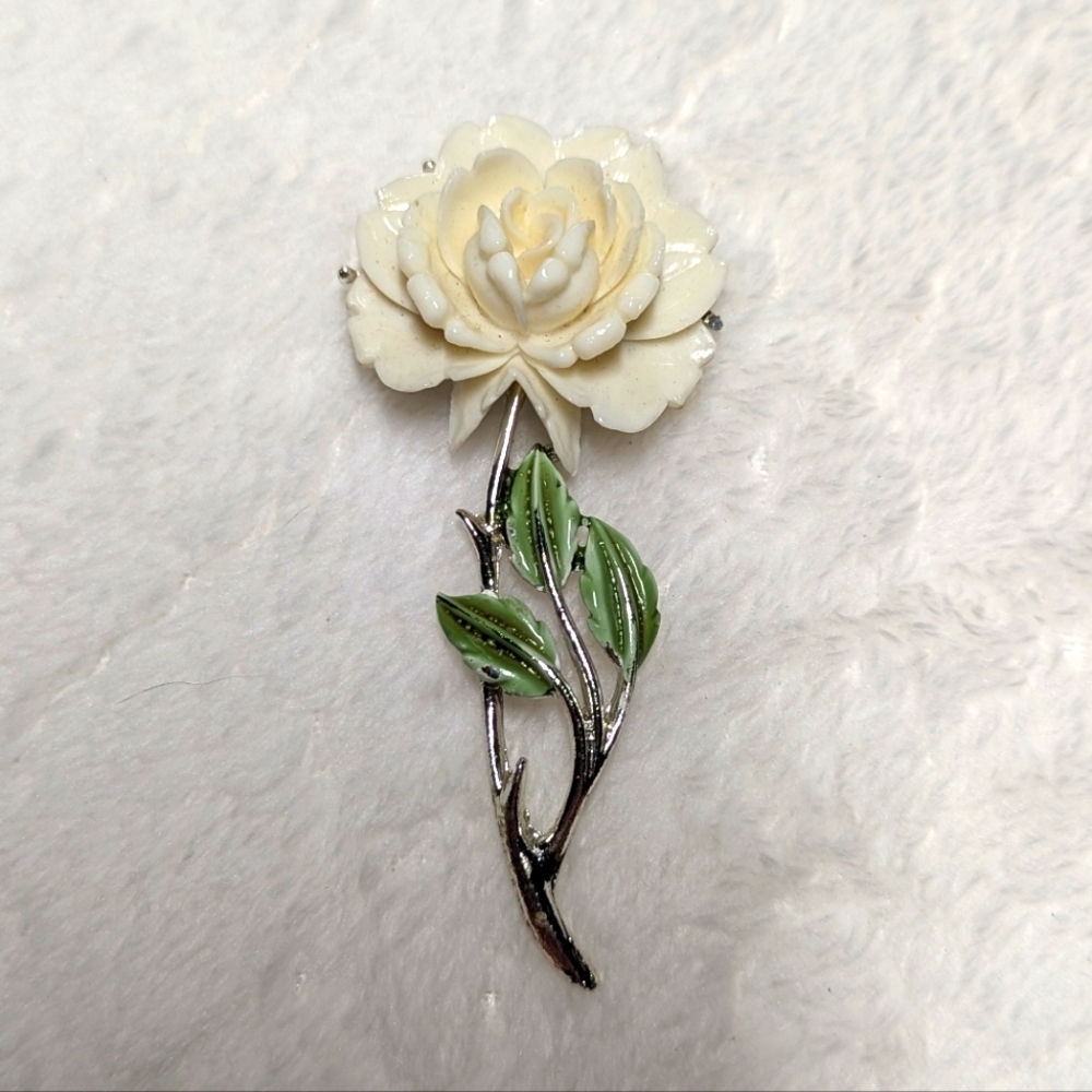 Vintage JJ Jonette Ivory Colored Rose Brooche with Silvertone Stem. - Picture 9 of 9